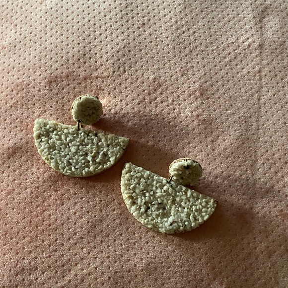 Jewelry - Vintage earrings